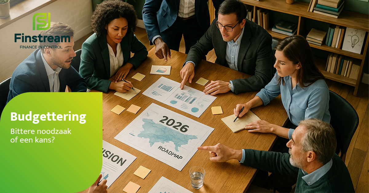 Medewerkers bespreken budgetteringsproces tijdens teamoverleg.